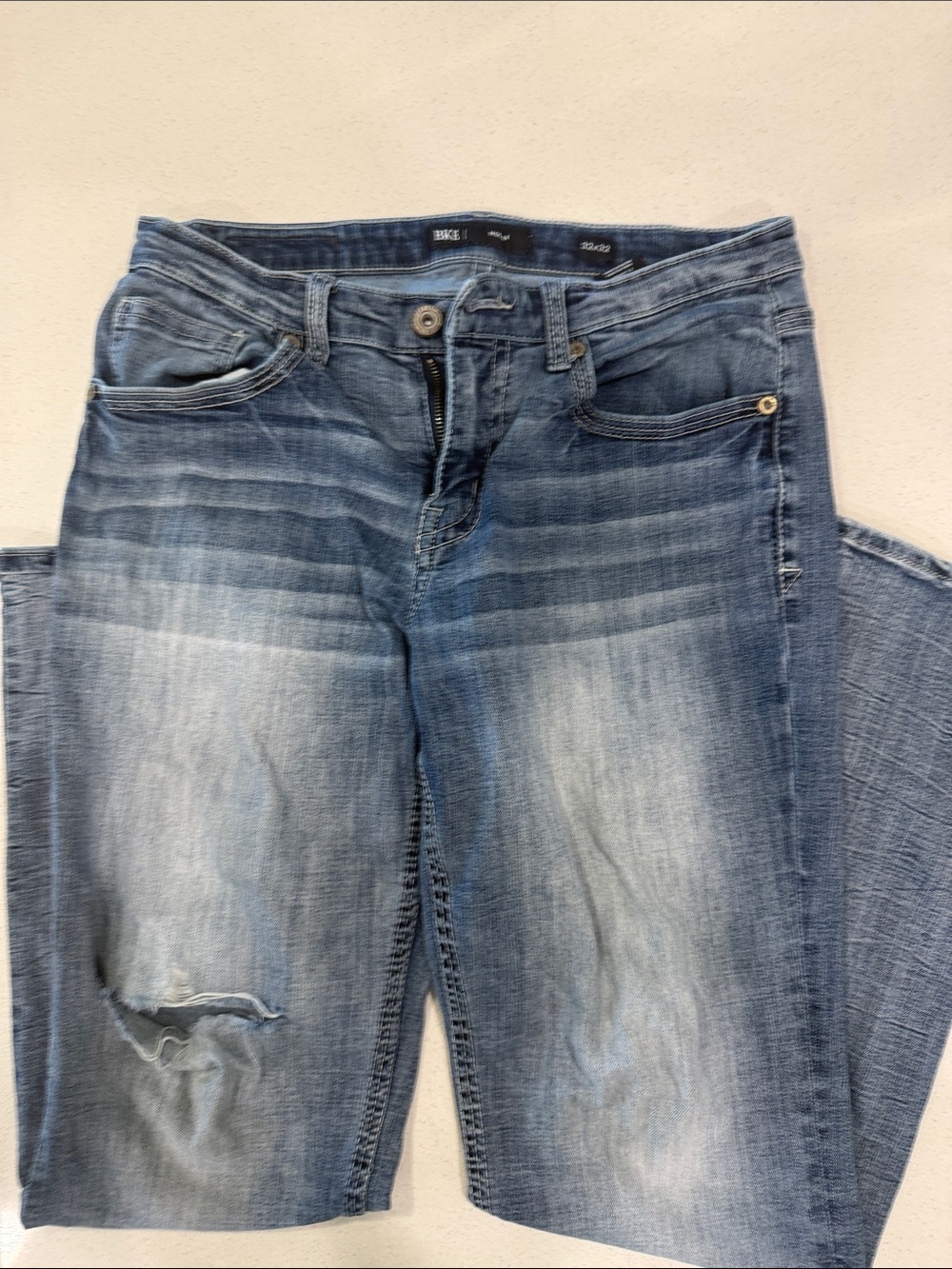 BKE Men's Blue Relaxed Fit Distressed Jeans 32x32
